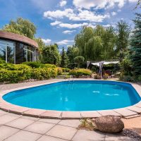 Bazény s kovovou stenou